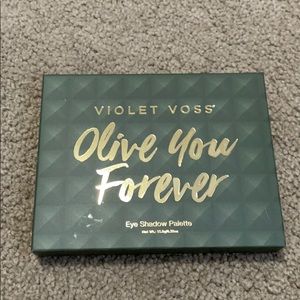 Violet Voss Olive you forever palette